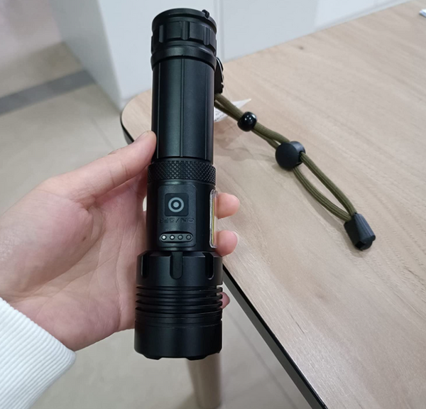 LED Rechargeable flashlight