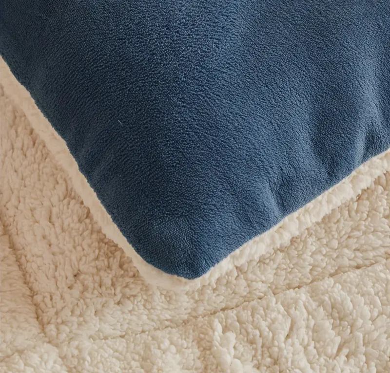 Sherpa Fleece Comforter